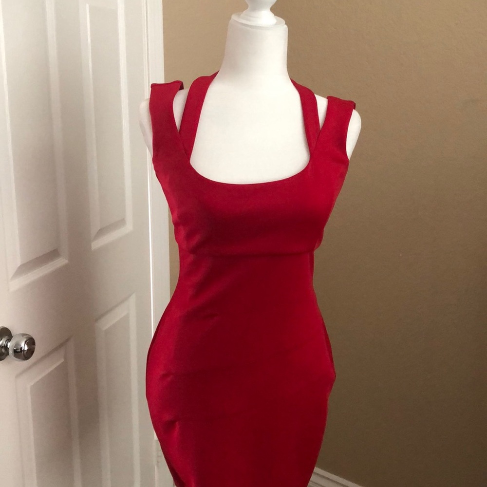 Hot pink Guess cocktail dress